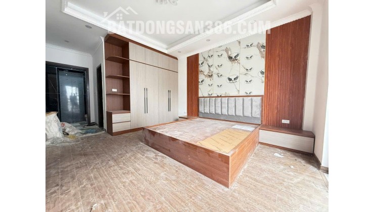 Bán nhà Cổ Linh 46m 6 tầng MT5.1m thang máy phân lô lô góc ô tô tránh hơn 15 tỷ