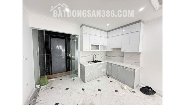 Bán nhà Cổ Linh 46m 6 tầng MT5.1m thang máy phân lô lô góc ô tô tránh hơn 15 tỷ