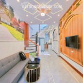 KHU VỰC HIẾM NHÀ BÁN - NGAY SÂN BAY - FULL NỘI THẤT - NHÀ ĐẸP Ở NGAY - SỔ VUÔNG A4 - NHĨNH 5 TỶ