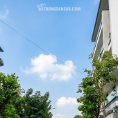 [BÁN ĐẤT] BIỆT THỰ VIỆT HƯNG - 330M2 - MẶT TIỀN 12M - SÁT VINHOMES RIVERSIDE - GIẢM GẤP 3 TỶ [0372311369]