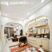 Bán BĐS 30m 4T Ở Ngay Sân Cổng riêng , có thể TL Mạnh tại Minh Khai ,Thông Tin Thật