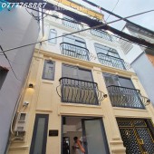 Tòa CHDV Cách Mạng Tháng 8 Hầm 6 tầng HĐT khoán 146tr/m2 gần ga metro