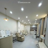 Sang nhượng tiệm nail, mi mặt phố Hàng Chuối, P. Phạm Đình Hổ, Q.Hai Bà Trưng, Hà Nội