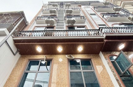 Bán Nhà Dòng Tiền Ngõ Kim Mã - Đội Cấn 7 Tầng 22 Phòng Khép Kín Full Đồ ( Ô Tô Con Đỗ Cửa )