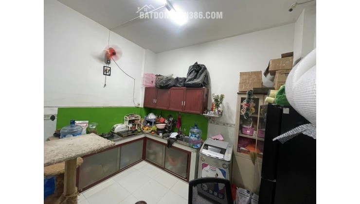 Bán nhà đẹp đường Bình Trị Đông, 38m2, 2 tầng, 3.2 tỷ TL