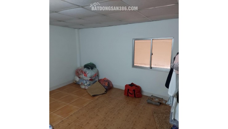 Bán nhà đường Bình Trị Đông, Bình Tân, 45m2, 4.2x10.5, 2 tầng, 3.5 tỷ TL