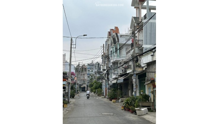 Bán nhà HXT đường Bình Trị Đông, Bình Tân, 80m2, 4x20, 3 tầng, 4PN, chỉ 5.5 tỷ