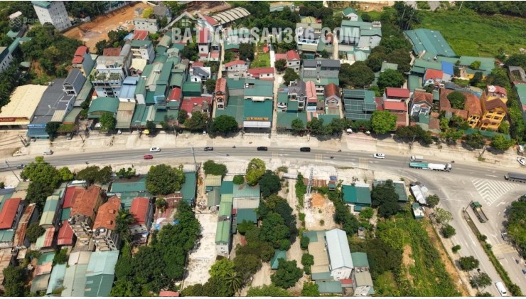 Giá chỉ 2.4 tỷ, đất đô thị Hòa Lạc, gần QL21 và làng đại học, diện tích 100m², mặt tiền 7m + Ôtô quay đầu trong đất.