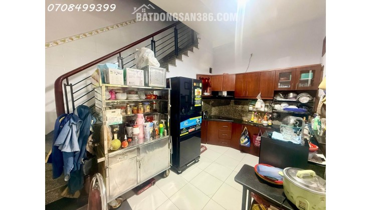 HẺM ÔTÔ 7 CHỖ – 3 TẦNG HOÀN CÔNG – NGAY NGÃ TƯ AN SƯƠNG – GẦN METRO – CHỈ 6.2 TỶ