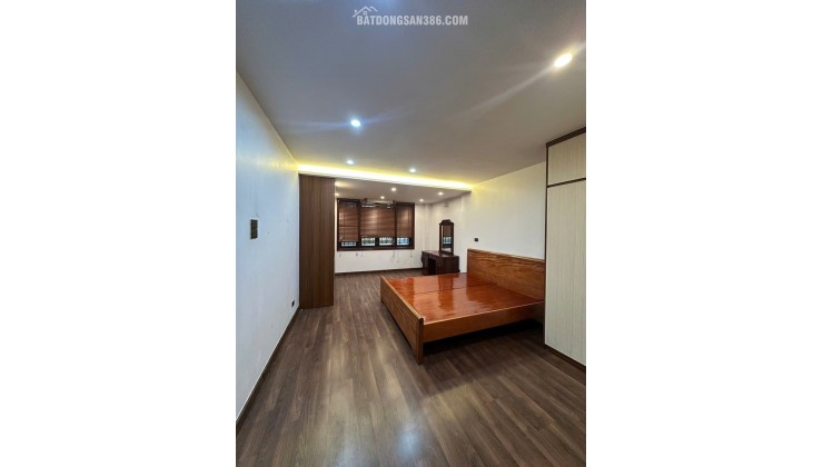 LẠC LONG QUÂN/ TÂY HỒ - NHÀ CÓ LỘC - VƯỢNG KHÍ - Ở LÀ PHÁT- NGÕ YÊN TĨNH - GIÁ: 13.9 TỶ