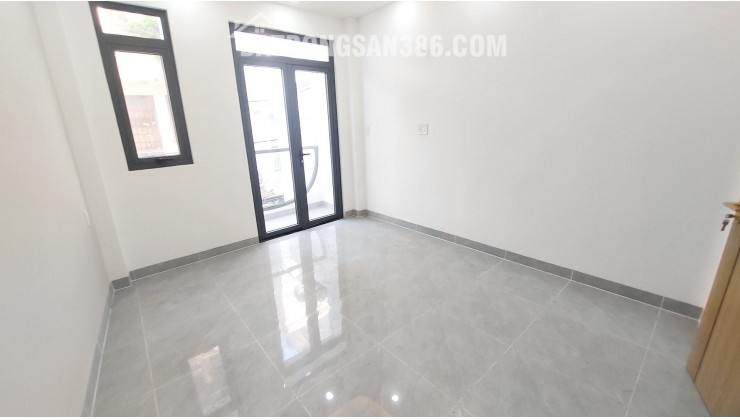 NHÀ ĐẸP HẺM XE HƠI RẠCH ÂU DƯƠNG LÂN – Q8 – 3.3/3.9M x10M – 3 TẦNG – GIÁ 6.8 TỶ