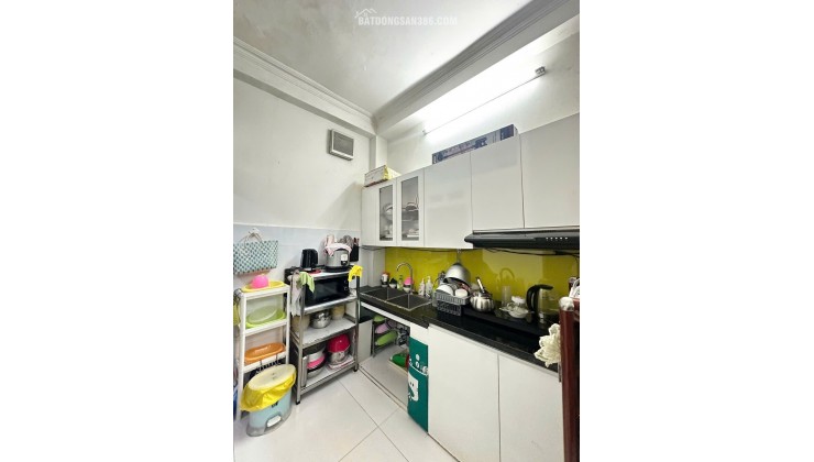 BÁN NHÀ HẺM 4M, TAXI TỚI SÁT CỬA – NHÀ ĐẸP Ở NGAY TẠI THIÊN PHƯỚC, P9 TÂN BÌNH