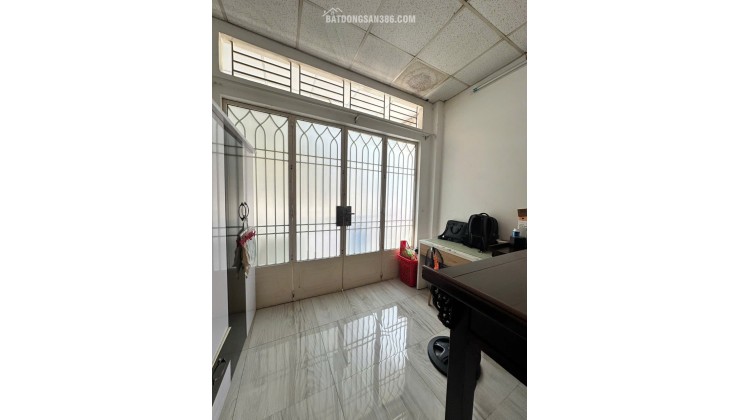 BÁN NHÀ HẺM 4M, TAXI TỚI SÁT CỬA – NHÀ ĐẸP Ở NGAY TẠI THIÊN PHƯỚC, P9 TÂN BÌNH