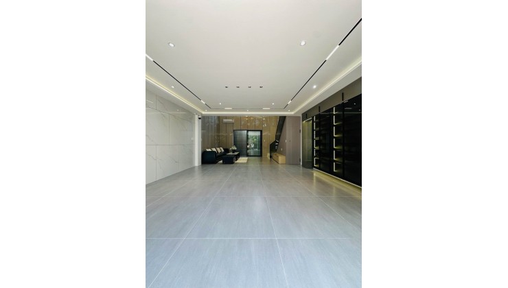  NHÀ MỚI HXH 8M THẠNH XUÂN 35 Q12 – OTO 7 CHỖ NGỦ NHÀ – NỘI THẤT CAO CẤP – SỔ VUÔNG ĐẸP