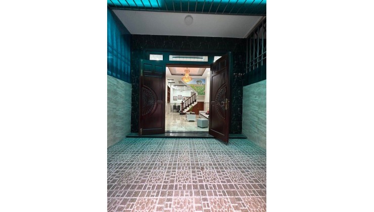 NHÀ MỚI XÂY - FULL NỘI THẤT - OTO NÚP NHÀ - HXH - 3TẦNG 4PN 5WC