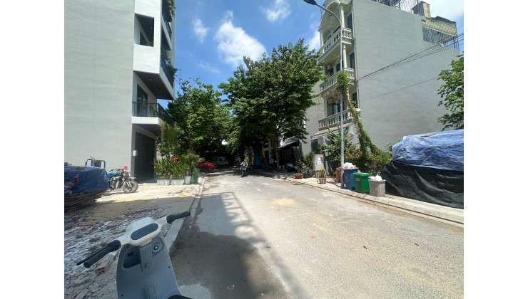  NHÀ 5 TẦNG THỚI AN 16 Q12 – OTO 7 CHỖ VÀO NHÀ – GIÁ NHỈNH 7 TỶ