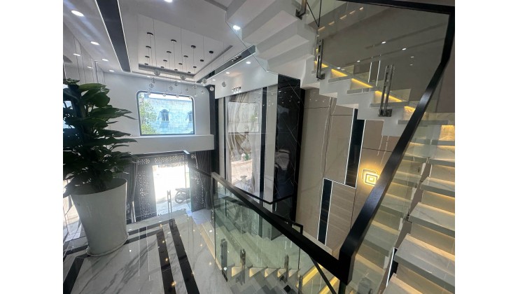  NHÀ 5 TẦNG THỚI AN 16 Q12 – OTO 7 CHỖ VÀO NHÀ – GIÁ NHỈNH 7 TỶ