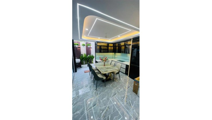  NHÀ ĐẸP HÀ HUY GIÁP Q12 – OTO NGỦ NHÀ – 4PN 4WC – FULL NỘI THẤT CAO CẤP