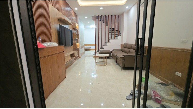 Nhà đẹp trong lòng Hà Nội ĐỘI CẤN · BA ĐÌNH · VỊ TRÍ VÀNG 11,39 Tỷ đồng