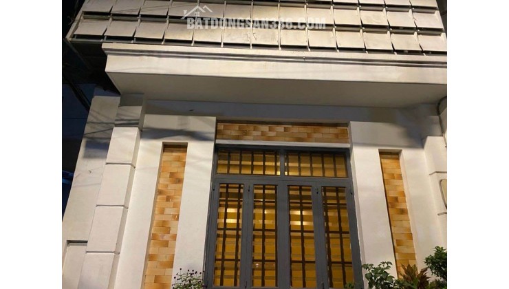 NHÀ ĐẸP - NGAY VINCOM PHAN VĂN TRỊ - 60m2 - NGANG 6.4M BỀ THẾ - HẺM 3G THÔNG - CHÍNH CHỦ 1 ĐỜI - NHĨNH 6 TỶ