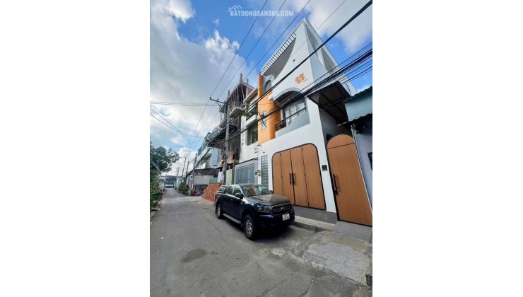 CẦN BÁN GẤP 2 LÔ ĐẤT LIỀN KỀ KHU VỰC P. LINH XUÂN, TP THỦ ĐỨC CŨ. LH:0935194588.