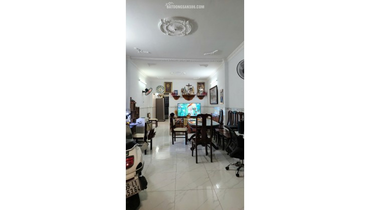 Chính chủ bán nhà riêng tại Đông Hưng Thuận, Quận 12 - Nhà 2 mặt tiền đường - Hẻm ô tô đỗ