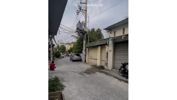 CHÍNH CHỦ BÁN NHÀ ĐẤT SẴN DÒNG TIỀN CHO THUÊ 10TR/THÁNG NGAY KĐT VẠN PHÚC CITY