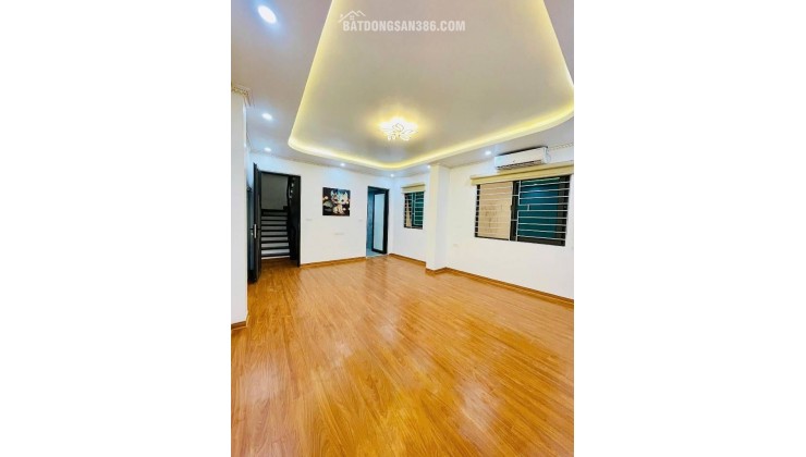  NHÀ ĐẸP TRUNG KÍNH FULL NỘI THẤT Ở NGAY, CHỈ CÁCH 30m RA ĐƯỜNG 2.5  SAU QUY HOẠCH