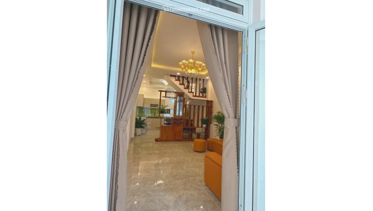 NHÀ ĐẸP 2 MẶT THOÁNG – GẦN CHỢ NGÔ QUYỀN – FULL NỘI THẤT XỊN