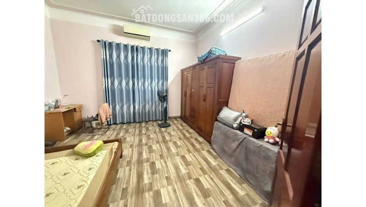 bán nhà tái định cư sos hoàng diệu, giá chỉ 3,x tỷ, nhà dân xây