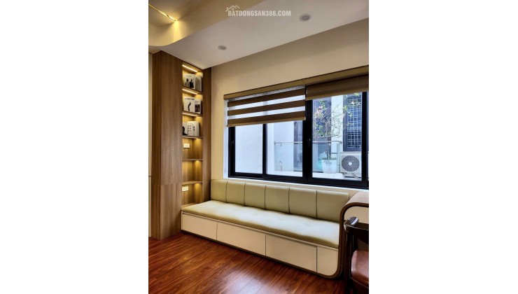 Bán nhà 6 tầng NGÔ XUÂN QUẢNG thang máy phun nội thât oto đỗ cửa giá chỉ nhỉnh 8 tỷ