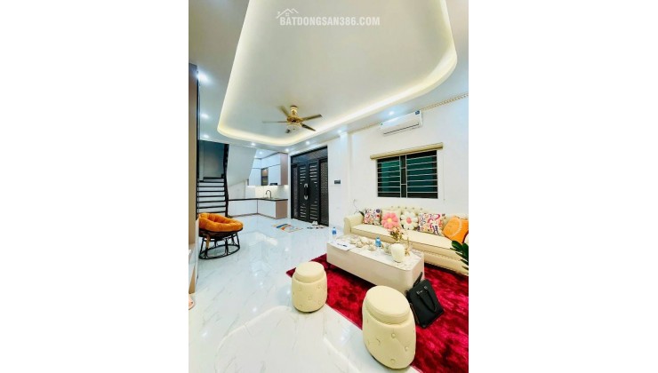  NHÀ ĐẸP TRUNG KÍNH FULL NỘI THẤT Ở NGAY, CHỈ CÁCH 30m RA ĐƯỜNG 2.5  SAU QUY HOẠCH