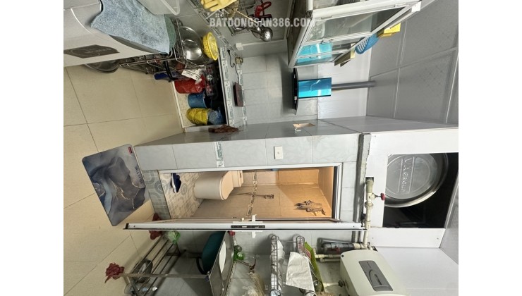 Bán nhà tập thể Hai Bà Trưng 50m ngay Lò Đúc chỉ 2,9x tỷ cải tạo thành 2 ngủ