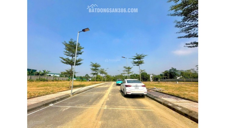 Độc nhất lô đất 100m2 gần Metro số 5, khu vực trung tâm Hòa Lạc. Phù hợp xây trọ, đầu tư sinh lời, kết nối Metro 5 – Quốc Lộ 21