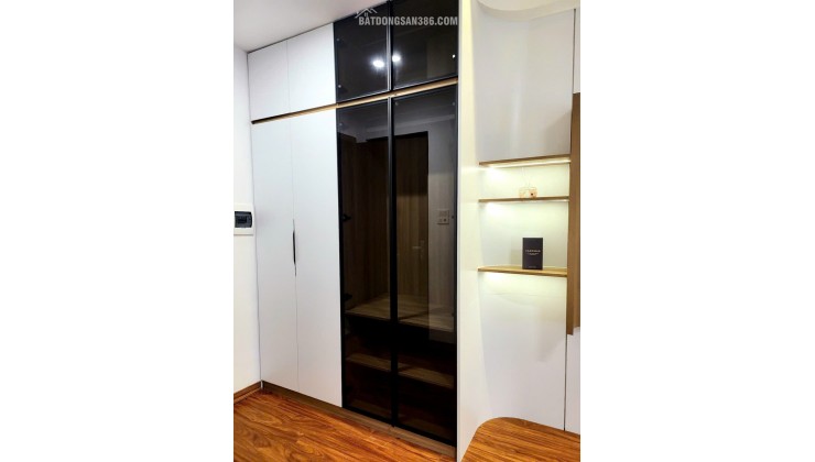 Bán nhà 6 tầng NGÔ XUÂN QUẢNG thang máy phun nội thât oto đỗ cửa giá chỉ nhỉnh 8 tỷ