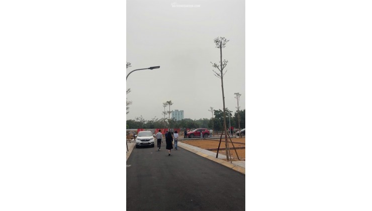 CẦN BÁN GẤP – LÔ ĐẤT VÀNG TRỤC CHÍNH TRẠI LÁNG PHÚC LỘC