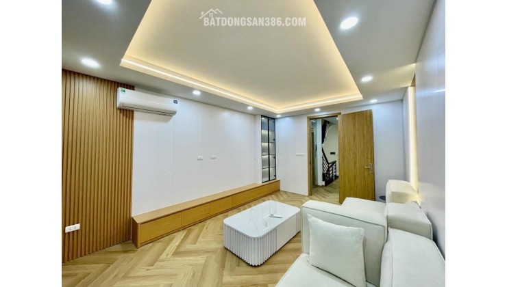 Siêu phẩm mặt ngõ Đình Thôn thông Trần Văn Lai-

lô góc  - nhà mới - thang máy - kinh doanh - nội thất đẹp giá trị

Nhà 3 mặt thoáng sáng - tất