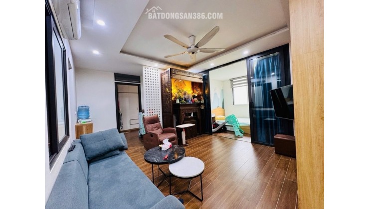 Bán căn hộ Chung cư Eurowindow River75m 3 ngủ view TT triển lãm tầng trung nhỉnh 4 tỷ(TL)