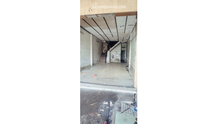 NHÀ NGAY HÒA BÌNH,PHÚ THẠNH,TÂN PHÚ. HẺM 12M THÔNG RA HẺM 110 TÔ HIỆU, 4M X 20M,2 TẦNG,NHÀ CŨ CÒN Ở ĐƯỢC CHỈ NHỈNH 90TR/M2