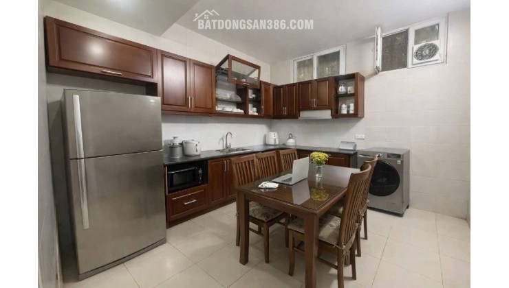 Tập thể Nguyễn văn Cừ Long Biên 4 tỷ 60m tầng 1 vừa ở vừa kinh doanh