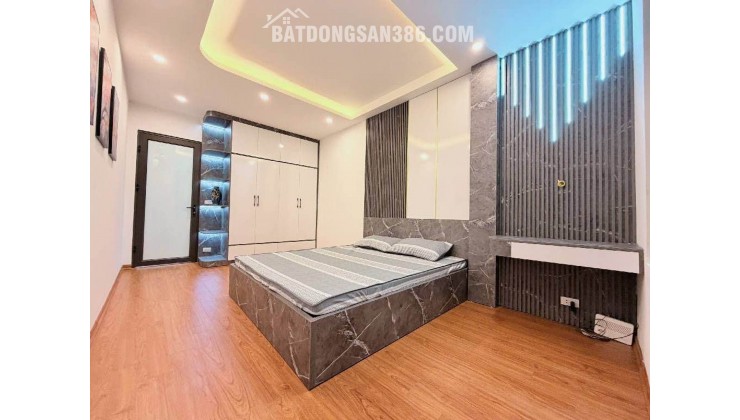 TRƯƠNG ĐỊNH - NHÀ 5 TẦNG -GẦN BÁCH KINH XÂY - 7.95 TỶ