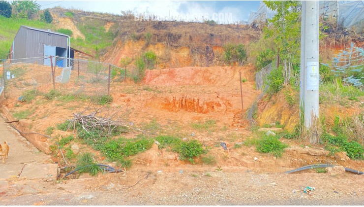 Bán 1 lô đất mặt tiền kim thạch, phường 7, đà lạt, lâm đồng