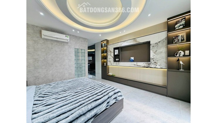 SIÊU PHẨM 5 TẦNG LUXURY - GARA OTO - SẴN NỘI THẤT TIỀN TỶ - QUANG TRUNG - CHỈ 8.x TỶ NHỎ XÍU