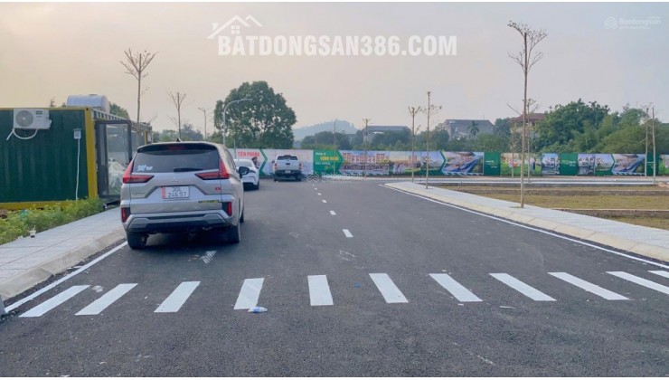 Bán đất nền Hoà Lạc - ĐH Quốc gia.gần QL21 mở rộng, 100m2 full thổ cư, mặt tiền 8m, đường trước 20m, giá 2,5 tỷ