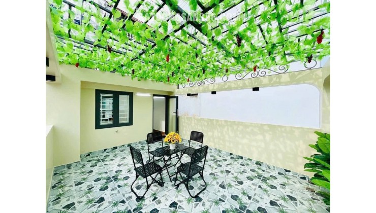 ĐẸP - 3 TẦNG -  TẬN CỬA - 40M2 - SẴN NỘI THẤT XỊN - SỔ VUÔNG A4 - CHỈ 5.x TỶ - KHU NÀY KHÔNG CÓ CĂN THỨ 2