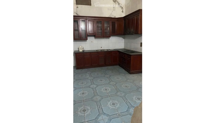 Cho thuê Nhà số1 , ngõ 103 , đường Nguyễn thị Minh Khai, TP. Vinh, Nghệ An.