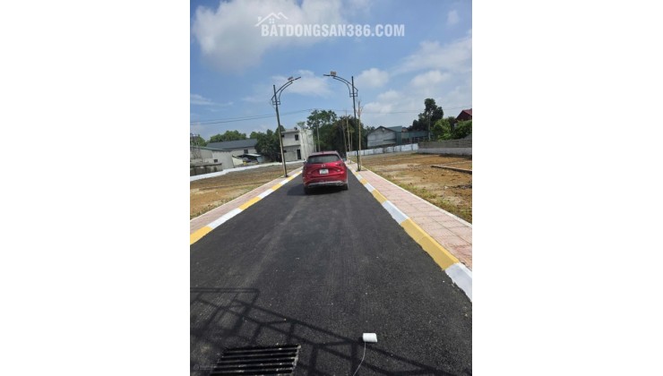 Siêu phẩm hiếm có đất đẹp Phú Cát, cách Tỉnh Lộ 446 chỉ 100 m, mặt đường lớn 8m