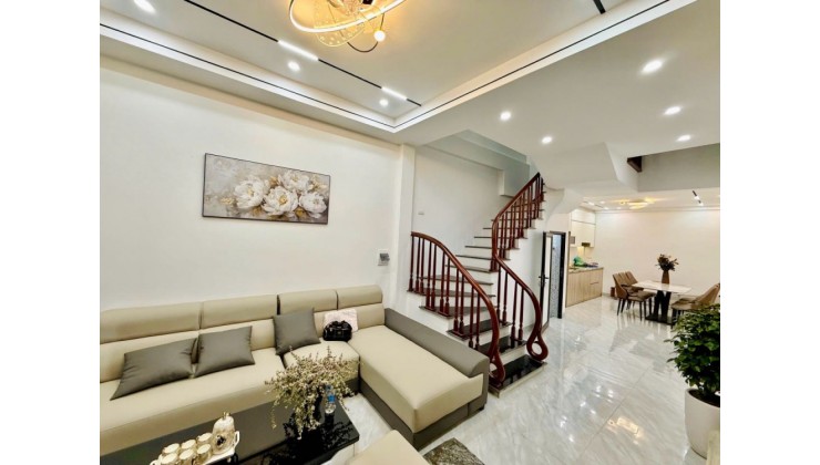 NHÀ PHÂN LÔ QUÂN ĐỘI – ÔTÔ ĐỖ CỬA – NGÕ RỘNG 5M THANH XUÂN – GẦN NGÃ TƯ SỞ – 41M2 – 5 TẦNG – 6 NGỦ – GIÁ 12.8 TỶ