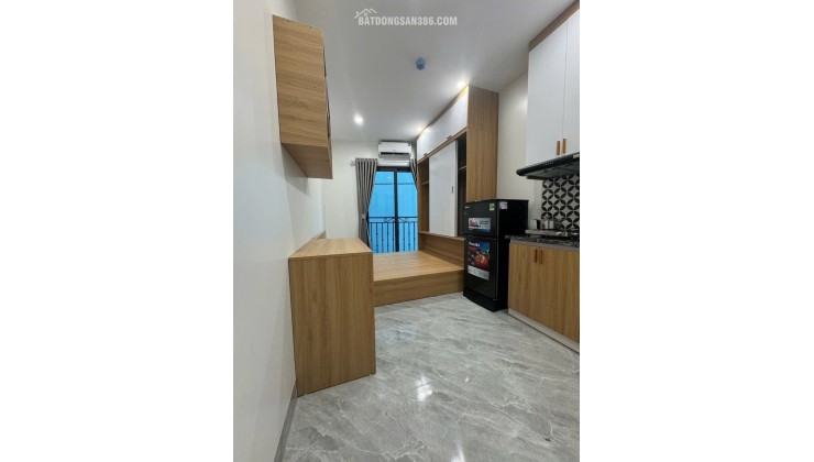 CẦN BÁN CCMN  PHỐ CẦU NOI - 55 M2 - 7 TẦNG - MT 5- GIÁ 19.8 TỶ