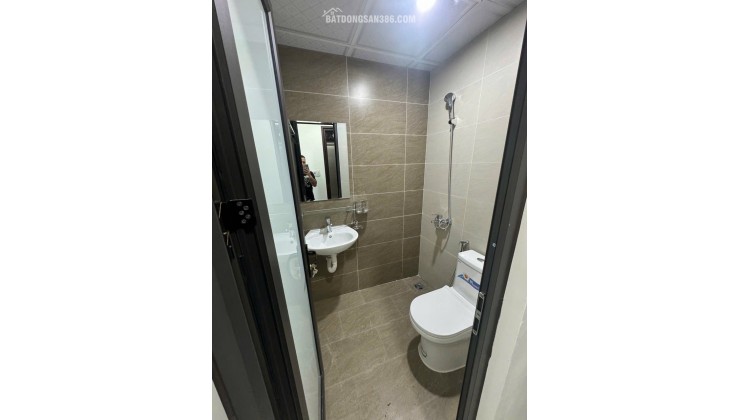 CẦN BÁN CCMN  PHỐ CẦU NOI - 55 M2 - 7 TẦNG - MT 5- GIÁ 19.8 TỶ